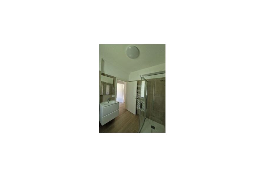 Foto 3 di 5